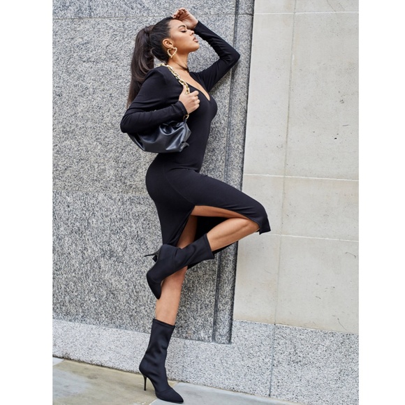 Open Back Black V-Neck Midi Leg Slit Dress - Picture 5 of 9